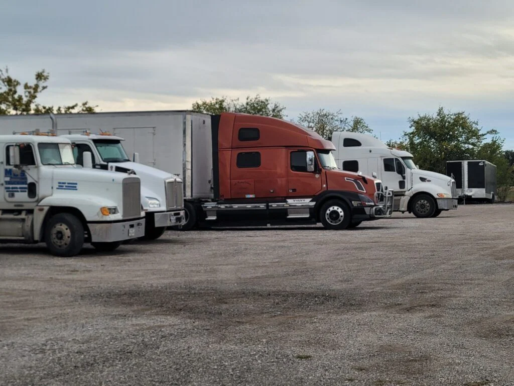 truck and rv parking and storage | long term parking | short term parking